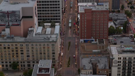 Toma-De-Plataforma-Rodante-Del-área-Del-Centro-De-Houston,-Texas.