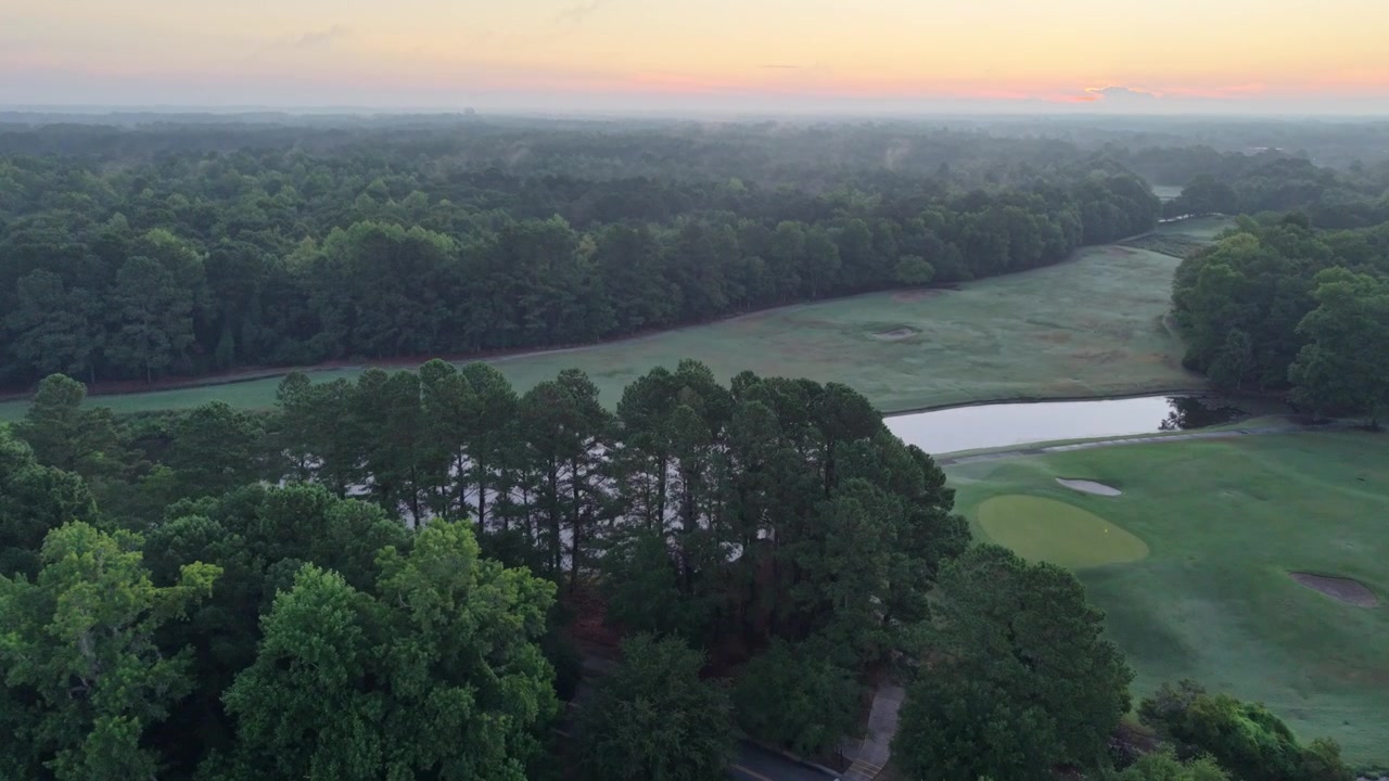 Alba su campo da golf a Barefoot Landing a North Myrtle Beach, SC