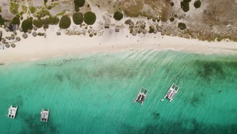 Aerial-top-down-shot-of-the-beautiful-sandy-beach-on-the-Caribbean-island