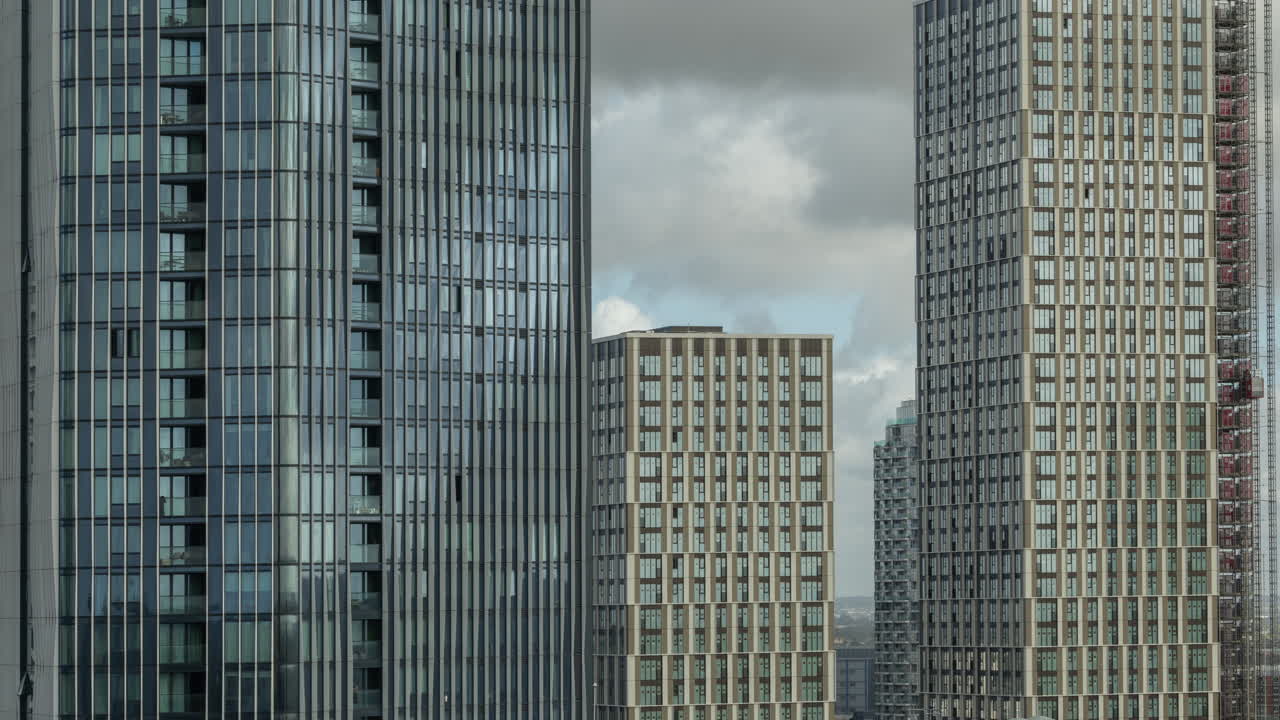 el horizonte de canary wharf, en los muelles de londres