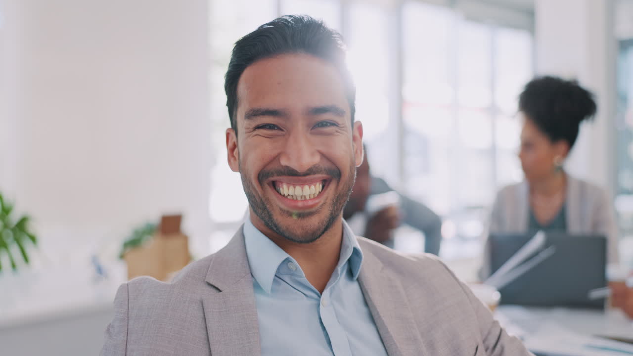 행복, 얼굴 또는 목표를 충족하는 사람