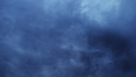 timelapse-of-thunderstorm-and-moving-dark-clouds