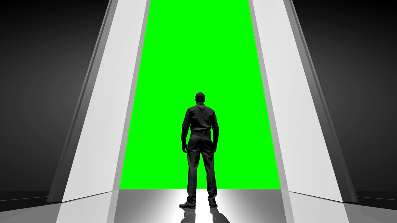 한 남자가 미래의 문 앞에 서 있습니다. - 그린 스크린, 알파