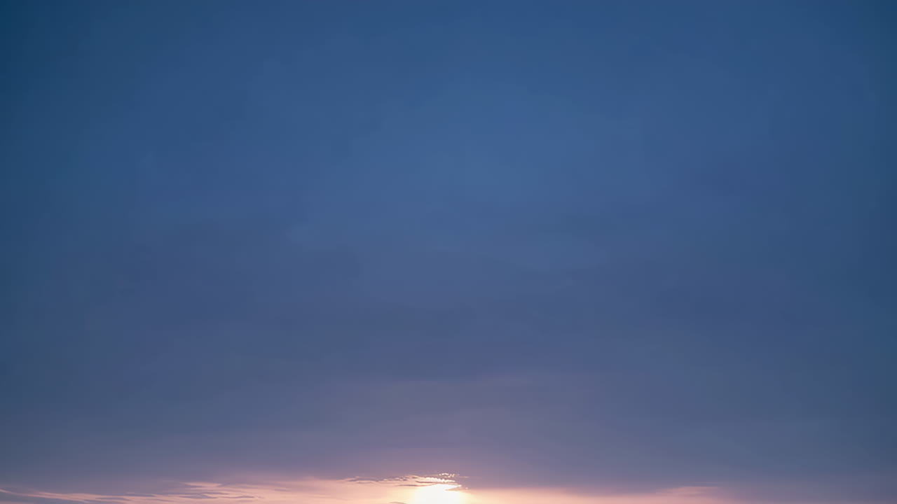 해가 지는 하늘