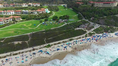 Aerial-reveal-of-the-park-at-Salt-Creek-beach-in-Dana-Point-California