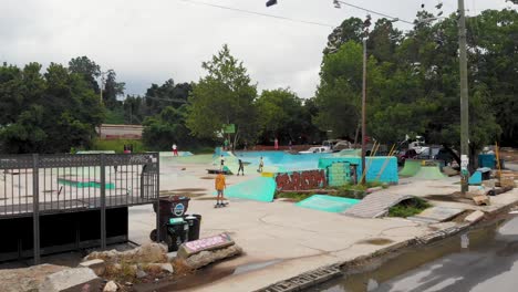 Video-De-K-Drone-Del-Skatepark-Al-Aire-Libre-En-El