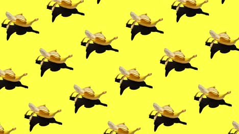 animación de patrón de bucle sin costuras con plátano amarillo pelado maduro aislado en un fondo brillante. sombras duras del sol al mediodía
