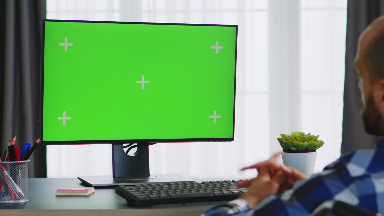 Looking at green screen