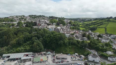 Aerial-of-Launceston,-Cornwall-featuring-the-castle