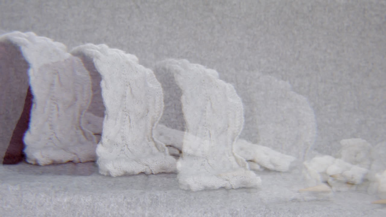 toma surrealista de productos de hilo de lana