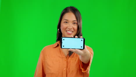 Happy-woman,-phone-and-mockup-on-green-screen