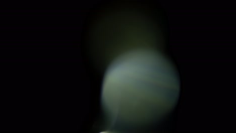 la luz multicolor filtra imágenes de 4k en fondo negro, estilizando el video, las transiciones, el efecto bokeh.