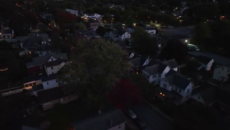 Pequeño-Pueblo-De-Ee.uu.-En-La-Noche