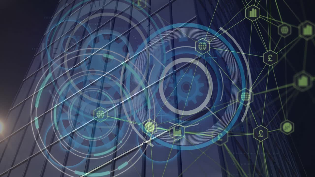 animación de iconos de perfil interconectados con líneas y círculos con engranajes contra edificios modernos