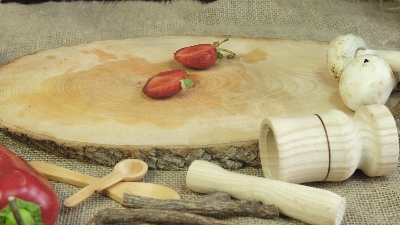 доска для нарезания клубники