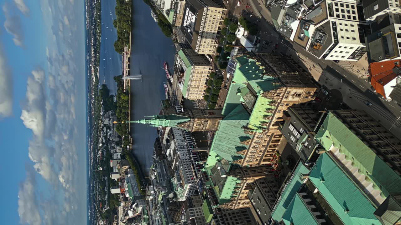 햄버거 래트하우스, 넓은 설정 드론, 수직, 은 날, 구름, 함부르크, 독일