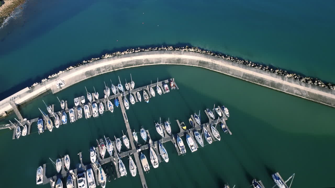 desde el puerto hasta el mar