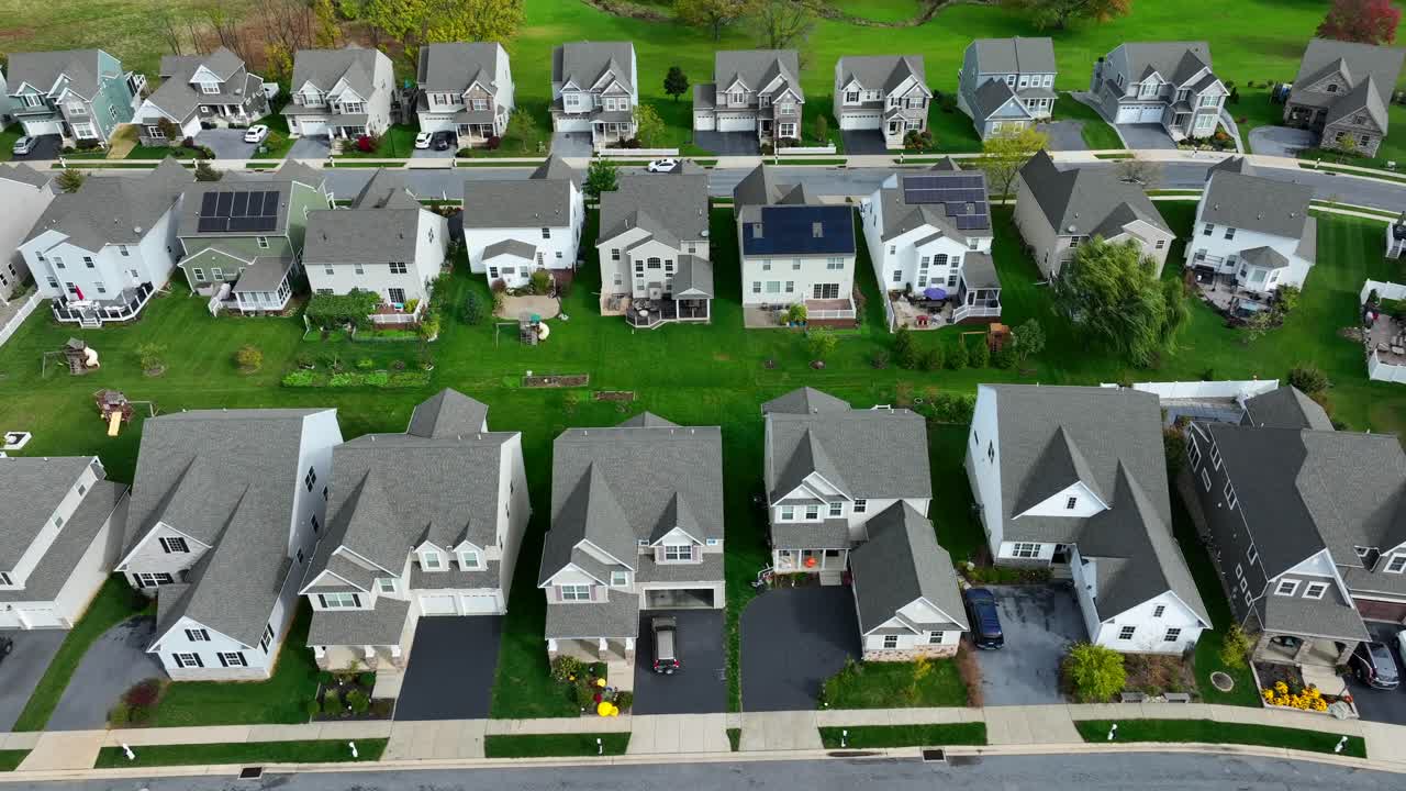 Quartiere moderno negli USA con case