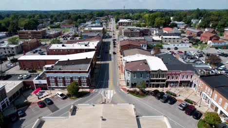 Antena-Sobre-El-Palacio-De-Justicia-Del-Condado-De-Hardin-En-Elizabethtown-Kentucky