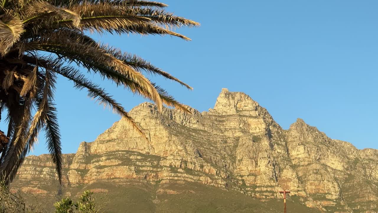 Table Mountain in late afternoon light, as seen from Camps Bay.
Cape Town, South Africa.