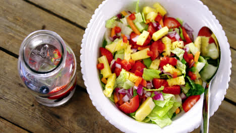 ensalada en un tazón