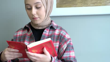 muslim business woman