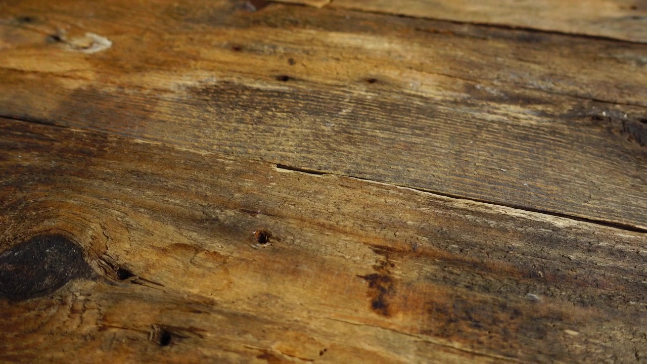 Vecchia tavola di legno vintage