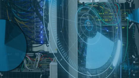 animación del procesamiento de datos en pantalla digital a través de servidores