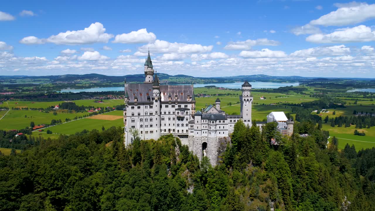castillo de neuschwanstein alpes bávaros alemania