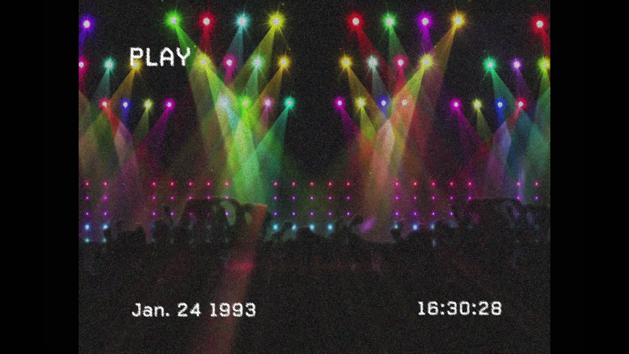 춤추는 군중의 빈티지 비디오