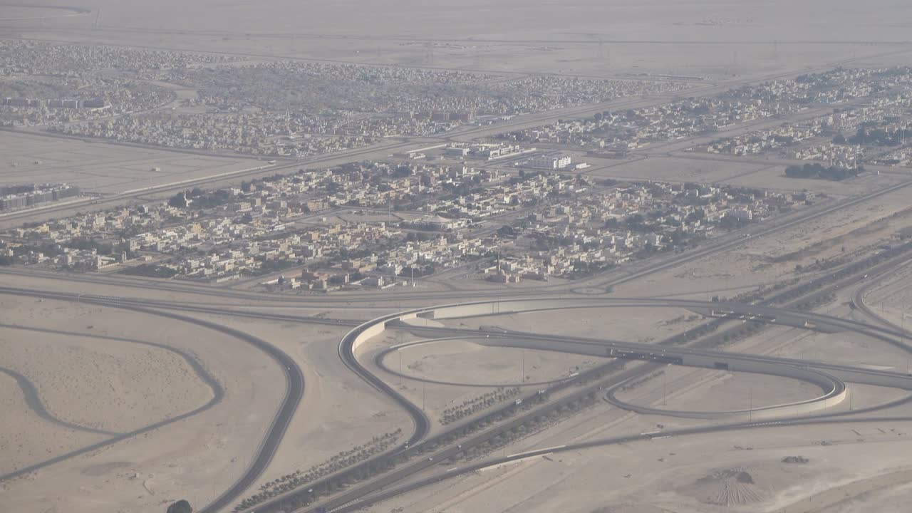 중동을 날아다니며