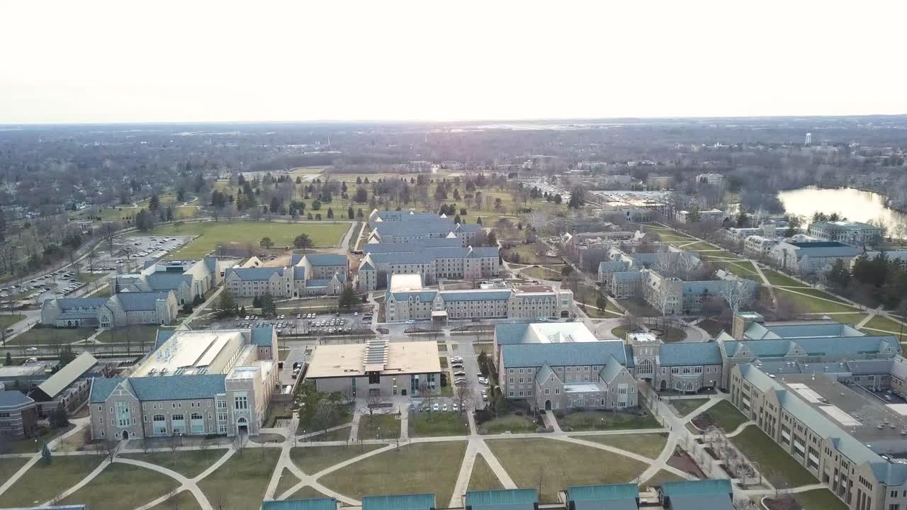 4k 시네마틱 항공 - 노트르담, 인디애나 - 축구