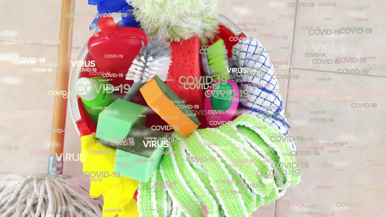 texto de covid-19 y virus contra múltiples equipos de limpieza