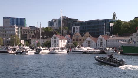 Antiguo-Puerto-De-Stavanger-En-Noruega,-Europa