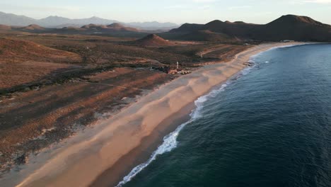 Antena-De-Todos-Santos-Baja-California-Sur-México-Playa-Dunas-De-Arena-Y-Desierto-En-La-Costa-Del-Pacífico