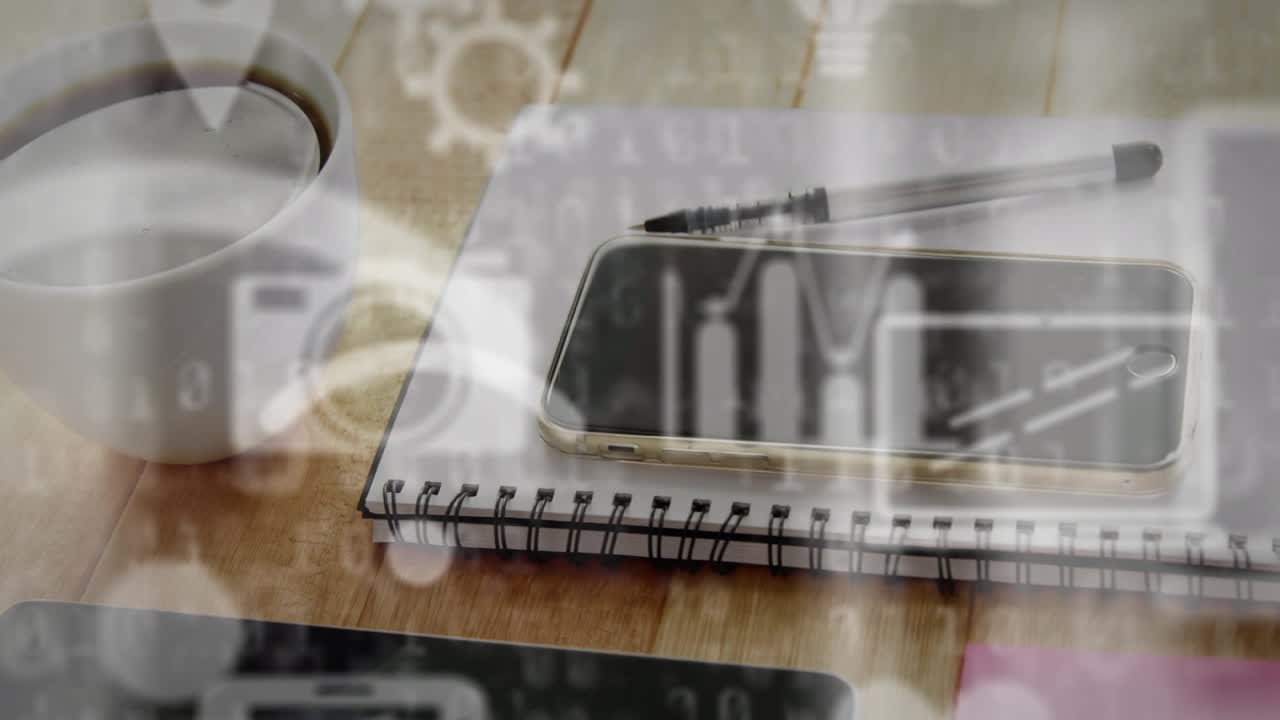 Animación de íconos y procesamiento de datos sobre portátil, teléfono inteligente y café en un escritorio.
