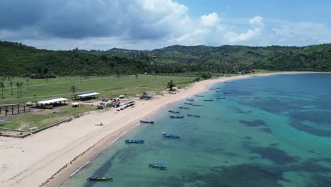 Atemberaubender-Blick-Auf-Den-Strand-Von-Der-Drohne