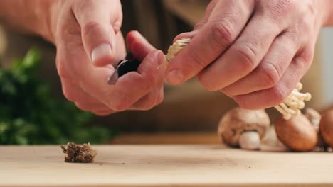 preparing mini mushrooms
