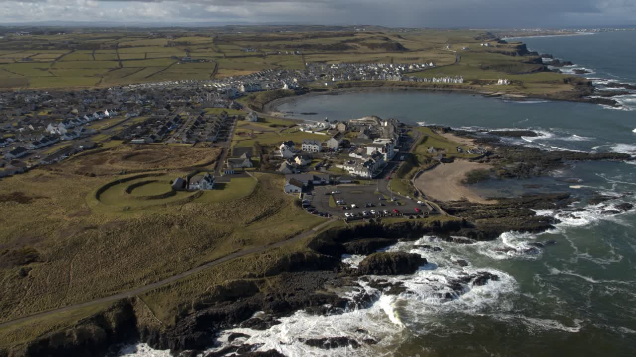 북아일랜드 앤트림 카운티의 portballintrae