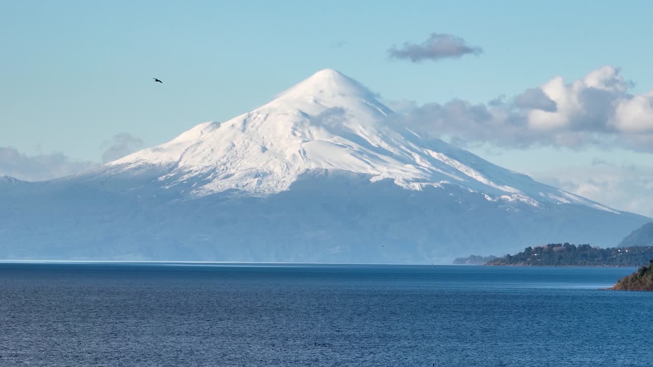 チリのロス・ラゴスにあるオソルノ火山