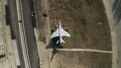 Fighter-jet-stand-during-the-day-display