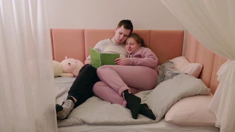 couple reading in bed