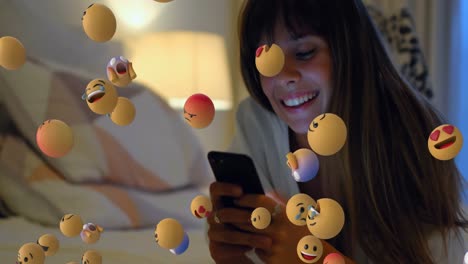 iconos de emoji con una mujer usando un teléfono inteligente en el fondo 4k