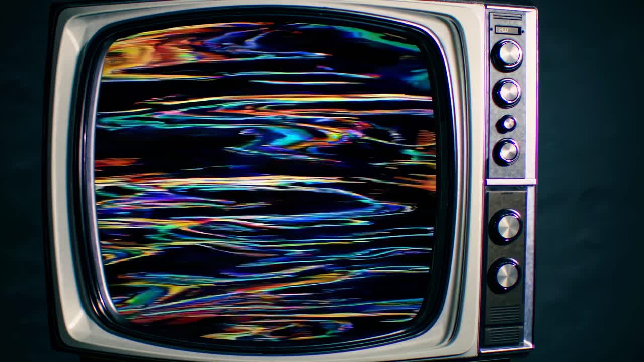 televisión antigua con ruido estático