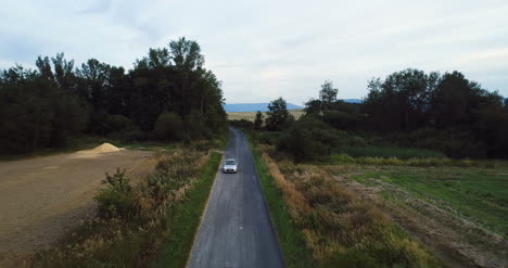 Car-Passing-Highway-Vista-Aérea-View-11