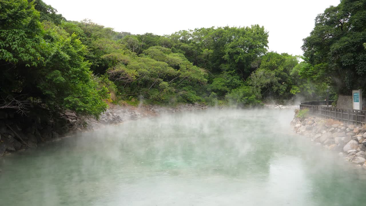 대만 타이베이의 베이투에 있는 온천.