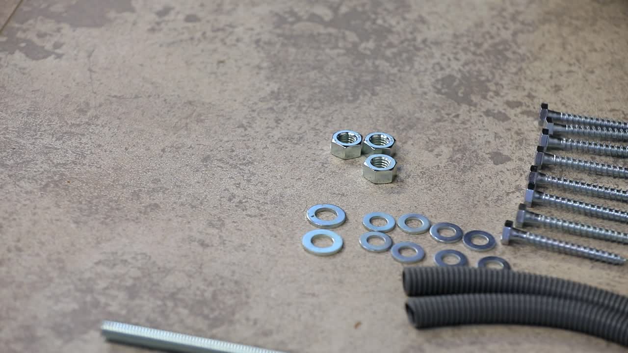 el maestro toma un sello