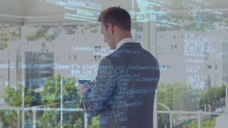 Animation-Der-Datenverarbeitung-über-Geschäftsmann-Mit-Smartphone