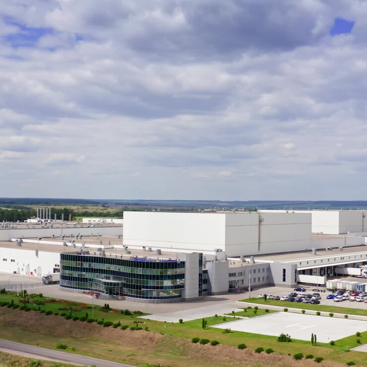 Vista aerea di una fabbrica moderna