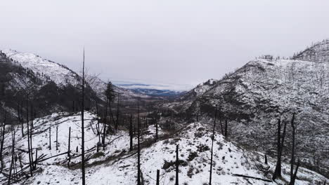 Winterschleier-über-Dem-Kelowna-Rock-Creek-Highway